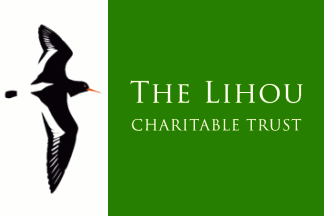 [The Lihou
                          Charitable Trust flag (Lihou, Guernsey,
                          Channel Islands, U.K.)]